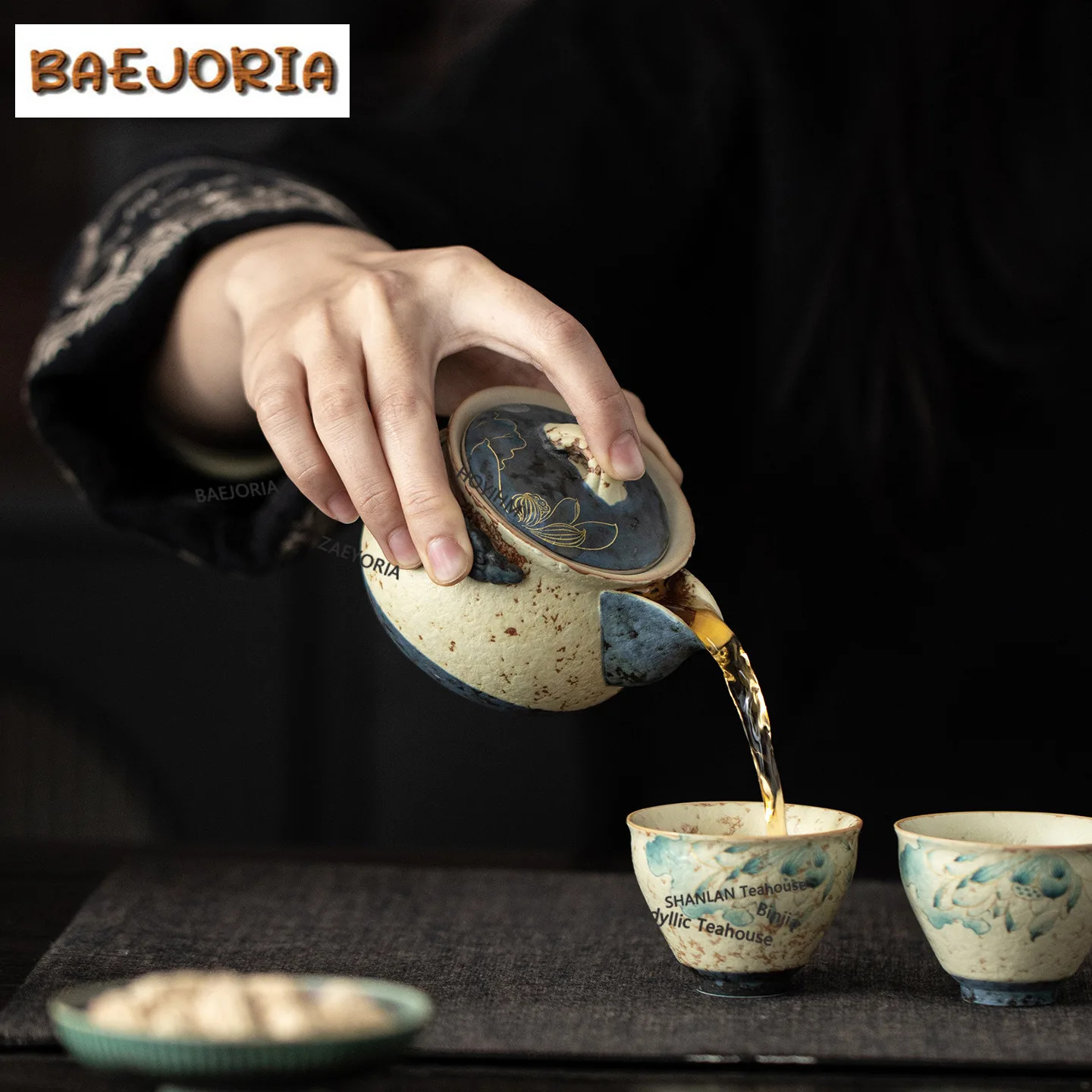 BAEJORIA Blue And White Flint Red Lotus Tea Set Complete Set Elegant Tea Ceremony Set Teapot And Tea Cup Set Teaware Decoration