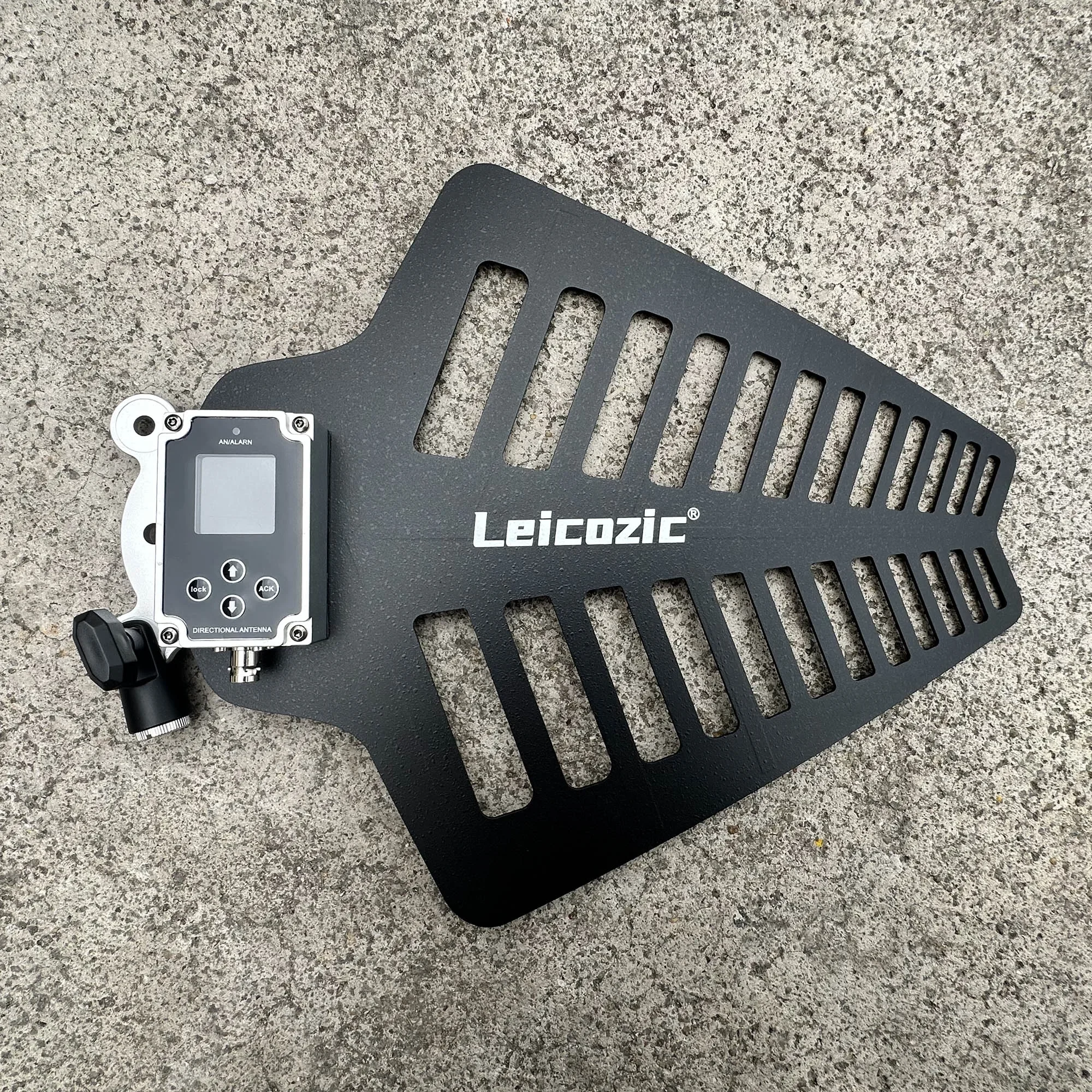 Leicozic 1PC LFA Active Antenna 450-970Mhz UHF Antenna Directional Antena Distribuidor De Antena Distribution Signal Amplifier