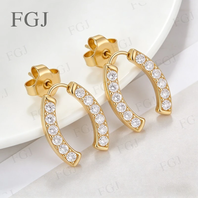 

GRA Certified Moissanite Earrings U-Shaped Design Round 2mm D Color VVS1 925 Sterling Silver Fine Jewelry For Ladies Outift Wear