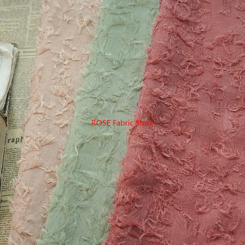 

Шифоновая жаккардовая ткань с кисточками для верхней одежды, рубашки, детского платья, свадебного платья, весенне-летнего платья, дизайнерской ткани