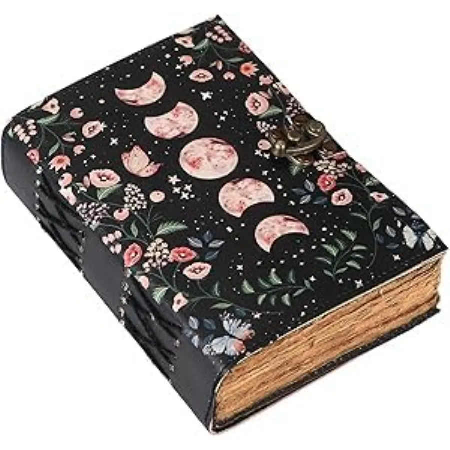 

Пустой дневник-книга заклинаний с замком-защелкой, винтажный кожаный дневник ручной работы с принтом фаз Луны, для молитв и записей