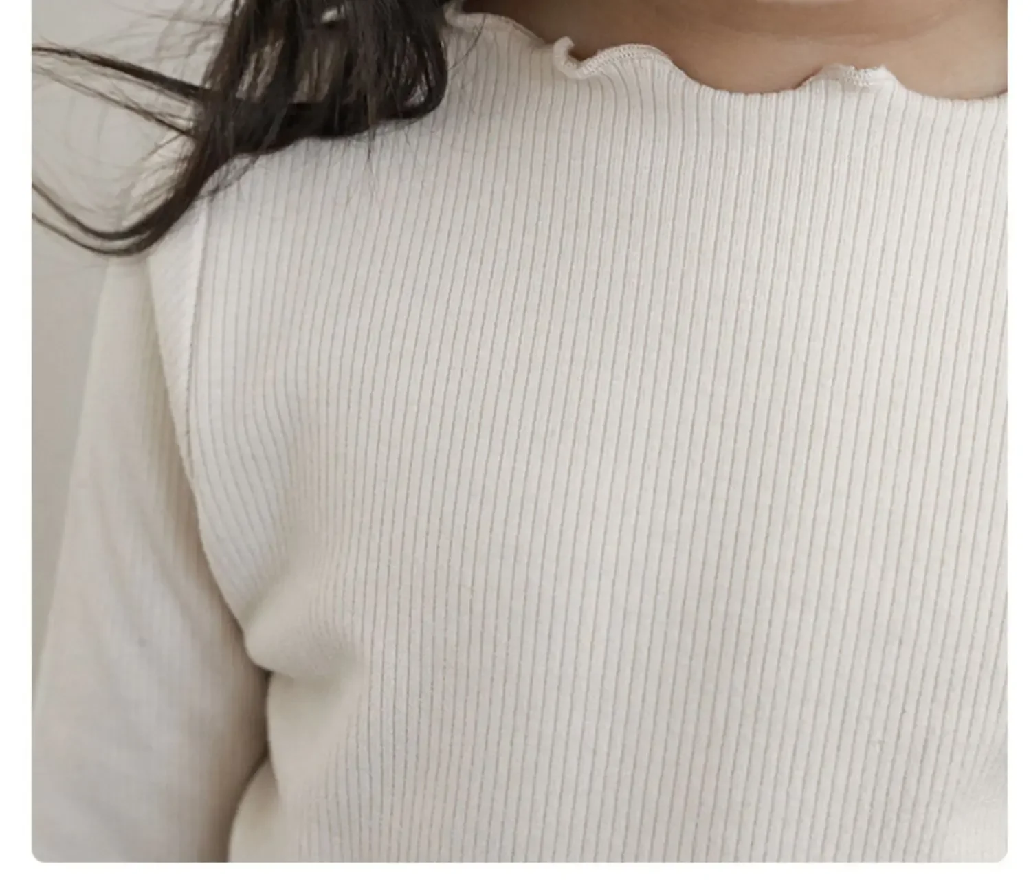 Schickes Rüschen-Spitzen-Rollkragen-Oberteil für Kleinkind-Mädchen, Weiche Stretch-Bluse aus Kunstwolle mit Langen Ärmeln, Lässiges Alltagsshirt für Kinder – Detail 2