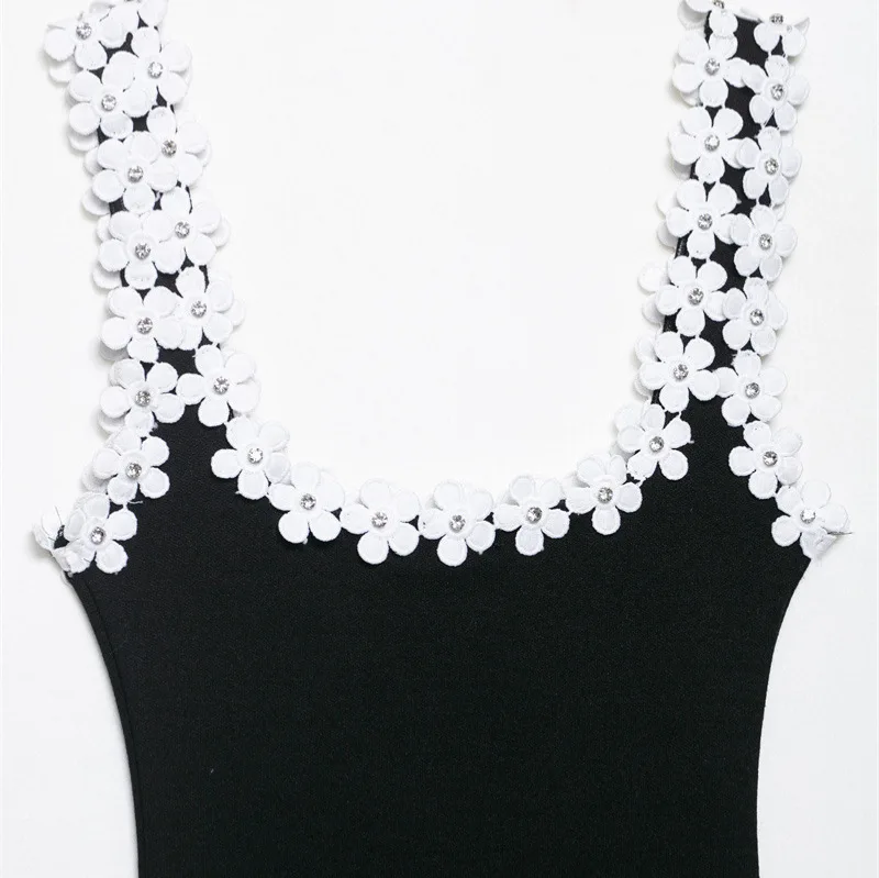 Nuovo abbigliamento da donna Abito elastico con attacco floreale alla moda europea e americana