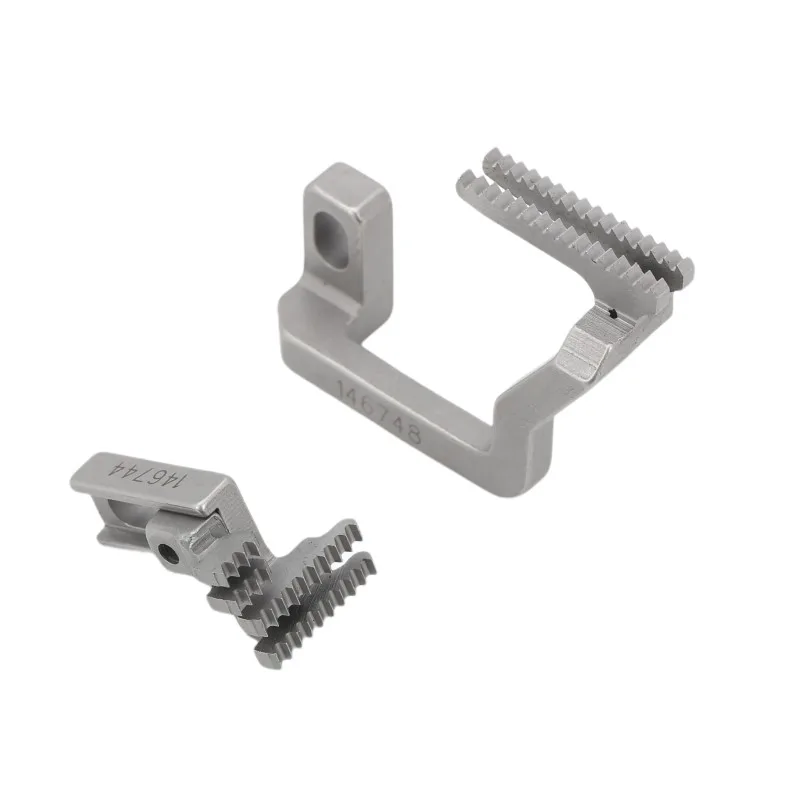 Industrial Sewing Machine Spare Parts Needle Plate 146730-001 For Brother Three Thread Overlock Machine 146730