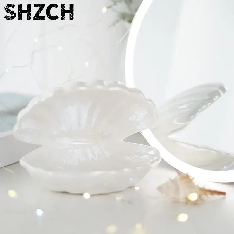 Originality Ceramic Mermaid Figurines Modern Aesthetic Living Room Sea Shell Figurines Simple Cute Home Decor Estatua FYFM