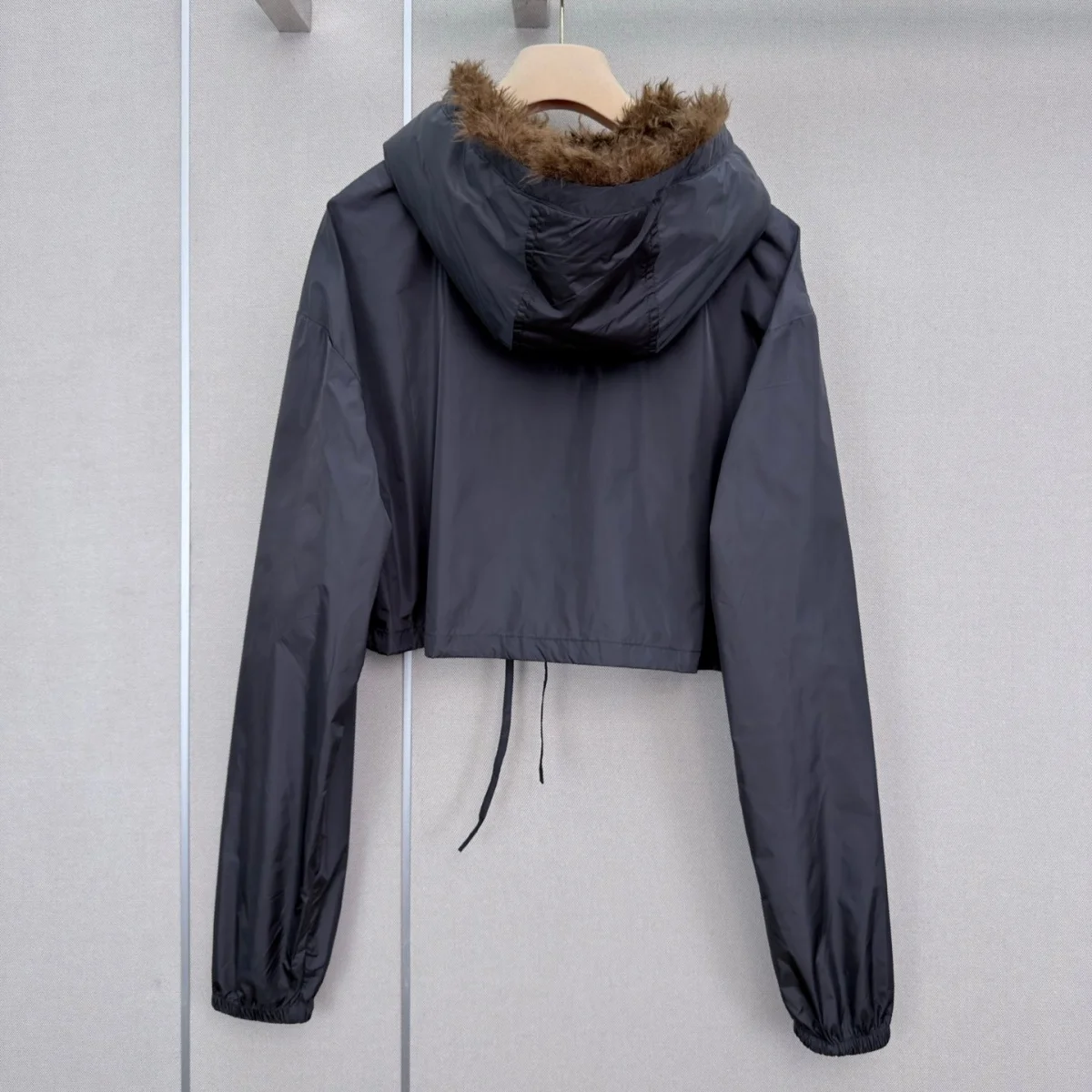 2026 high-quality women's fur collar hooded short drawstring jacket--2026090141