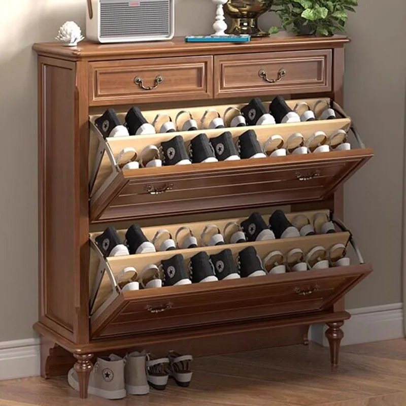 

Шкаф для обуви из массива дерева для прихожей, интегрированный с коридором, для хранения у входной двери.