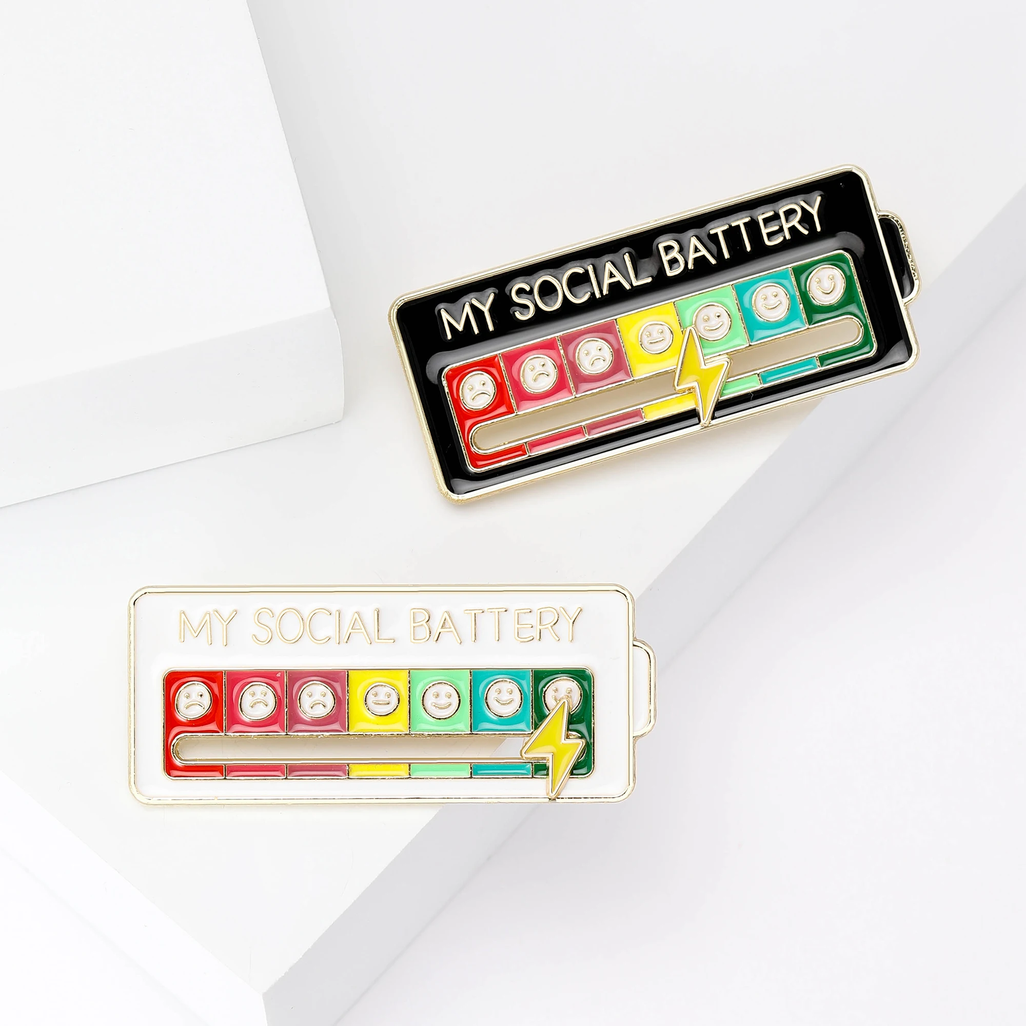 Enamel Mood Battery Brooches for Women Unisex Batteries Everyday Items Pins Banquet Party Backpack Gifts Jewelry Accessories