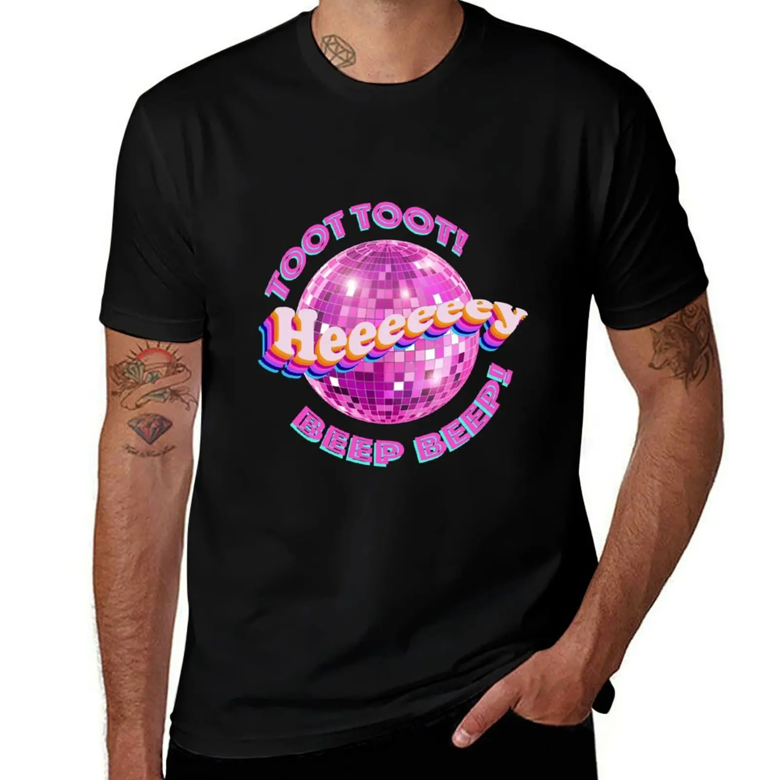 

toot toot beep beep T-Shirt anime t shirts Clothing essential t shirt Men's t-shirt