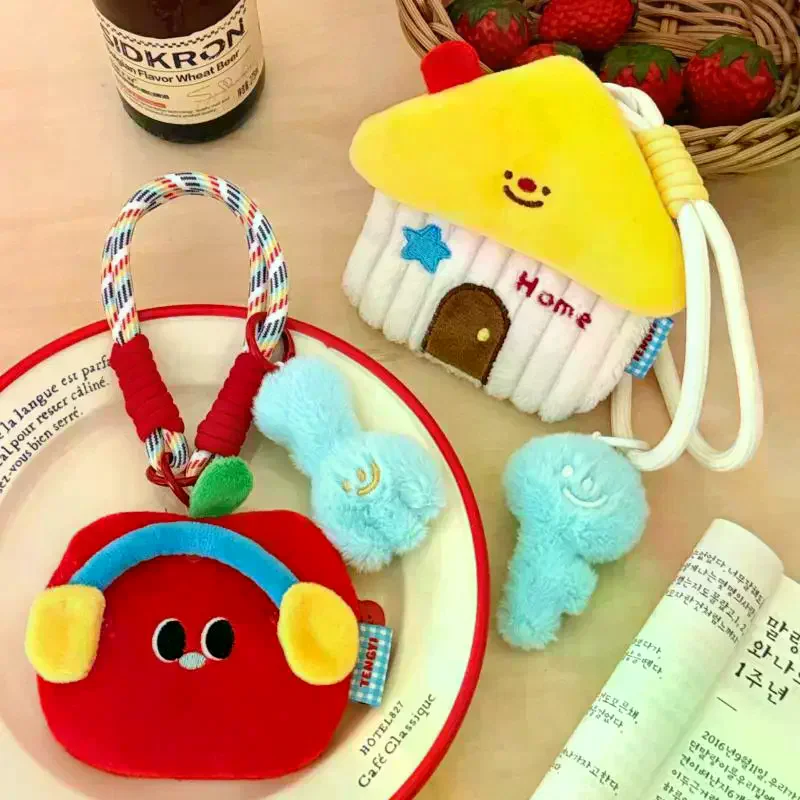 Monedero de cabaña de felpa de dibujos animados, llavero Kawaii, bolsa de almacenamiento de joyería de felpa, colgante, mochila, bolso, decoración, regalo colgante