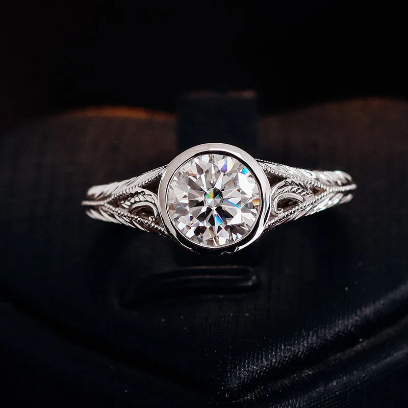 925 sterling silver retro style platinum ring princess square cultivation diamond couple marriage proposal snowflake micro inlaid twisted arm Halloween gift daily street fashion cool Valentine's Day gift is a gift for festivals/birthdays/parties