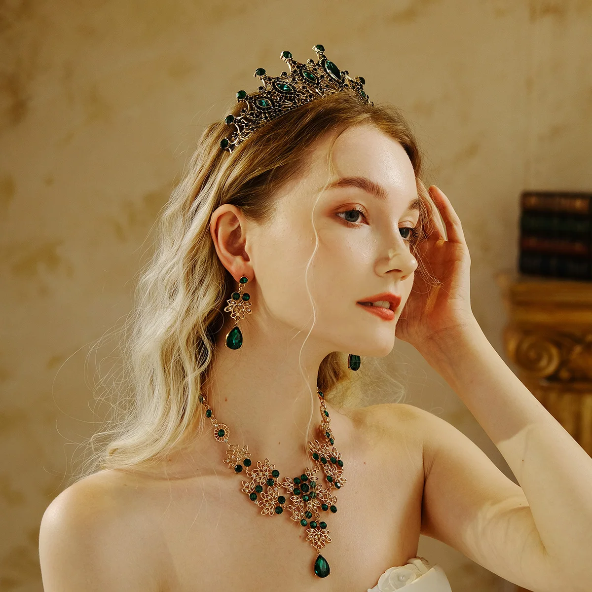 Aksesori perhiasan pernikahan pengantin desain elegan kalung dan Anting Set perhiasan pengantin tetesan air kristal berlian imitasi mewah