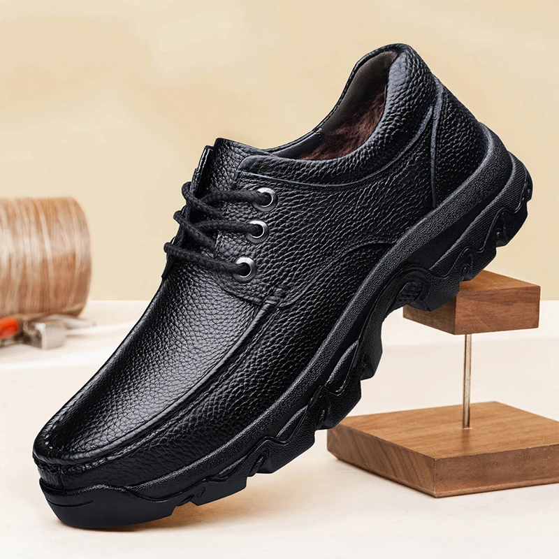 

Oversized Wide Footed Business Casual Men Shoes High-end Comfortable Non Slip Height Increasing Middle-aged Fashionable Shoes