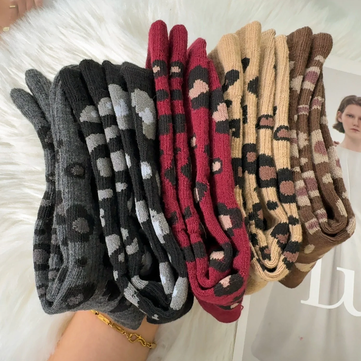 Winter Spotted Leopard Animal Print Women Socks Cotton Terry Tube Thickened Warm Socks Cotton Korean Japanese Style