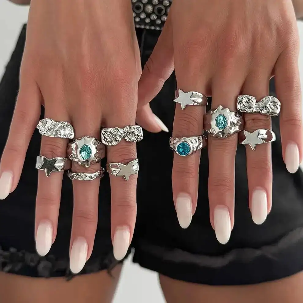 Ingemark 11Pcs Stylish Pentagram Star Rhinestone Open Rings Set for Women Vintage Irregular Stackable Adjustable Ring Lady Gifts