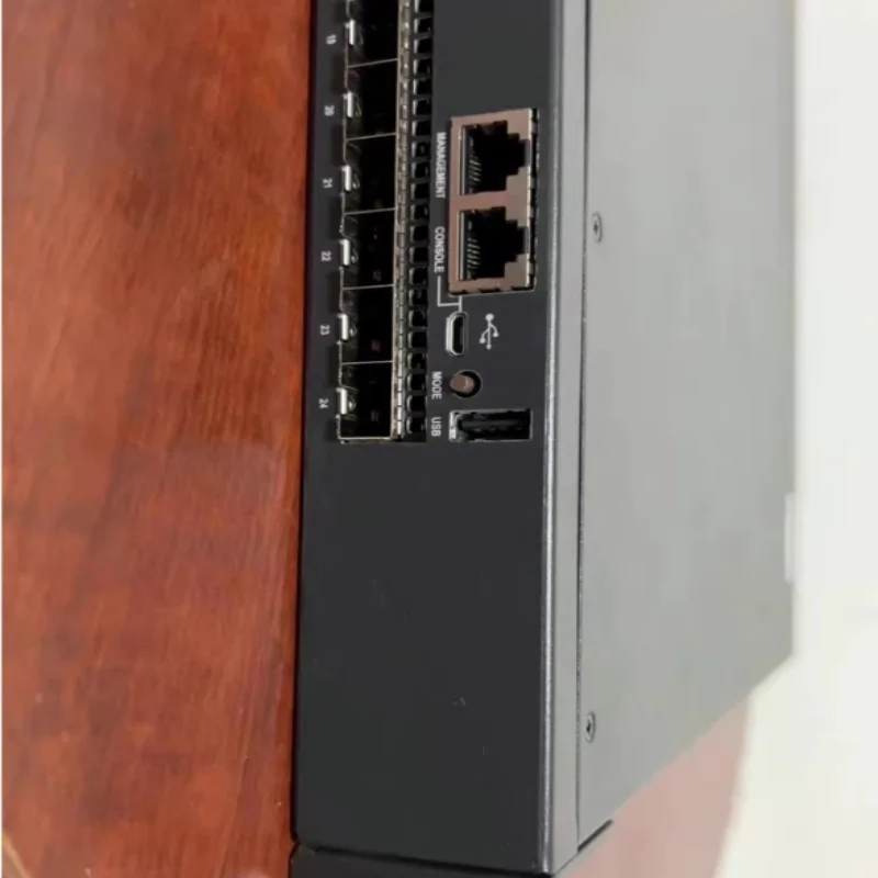 

Новый оригинальный коммутатор S5560-30S-EI【трехслойный управляемый/24 порта гигабитной мощности+4 порта 10 Гбит/с Оптический+2 порта 40 Гбит/с Оптический】