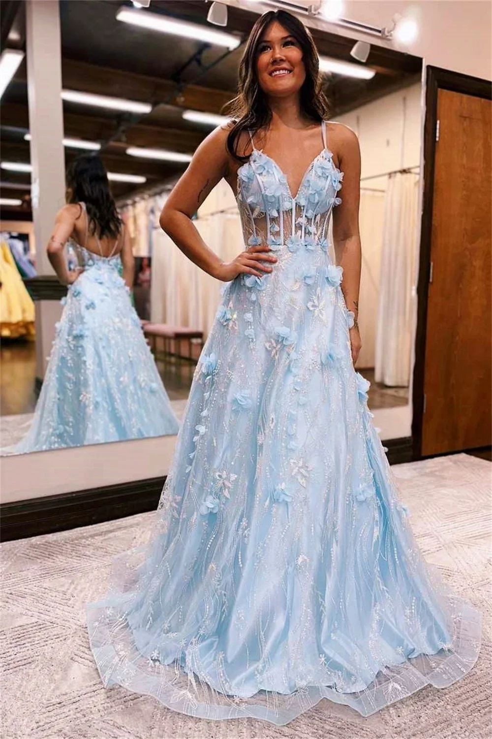 Bella Light Blue Tulle Prom Dresses 3D Flowers V-neck A-line Wedding Dress Elegant Sleeveless Floor-Length Vestidos De Fiesta