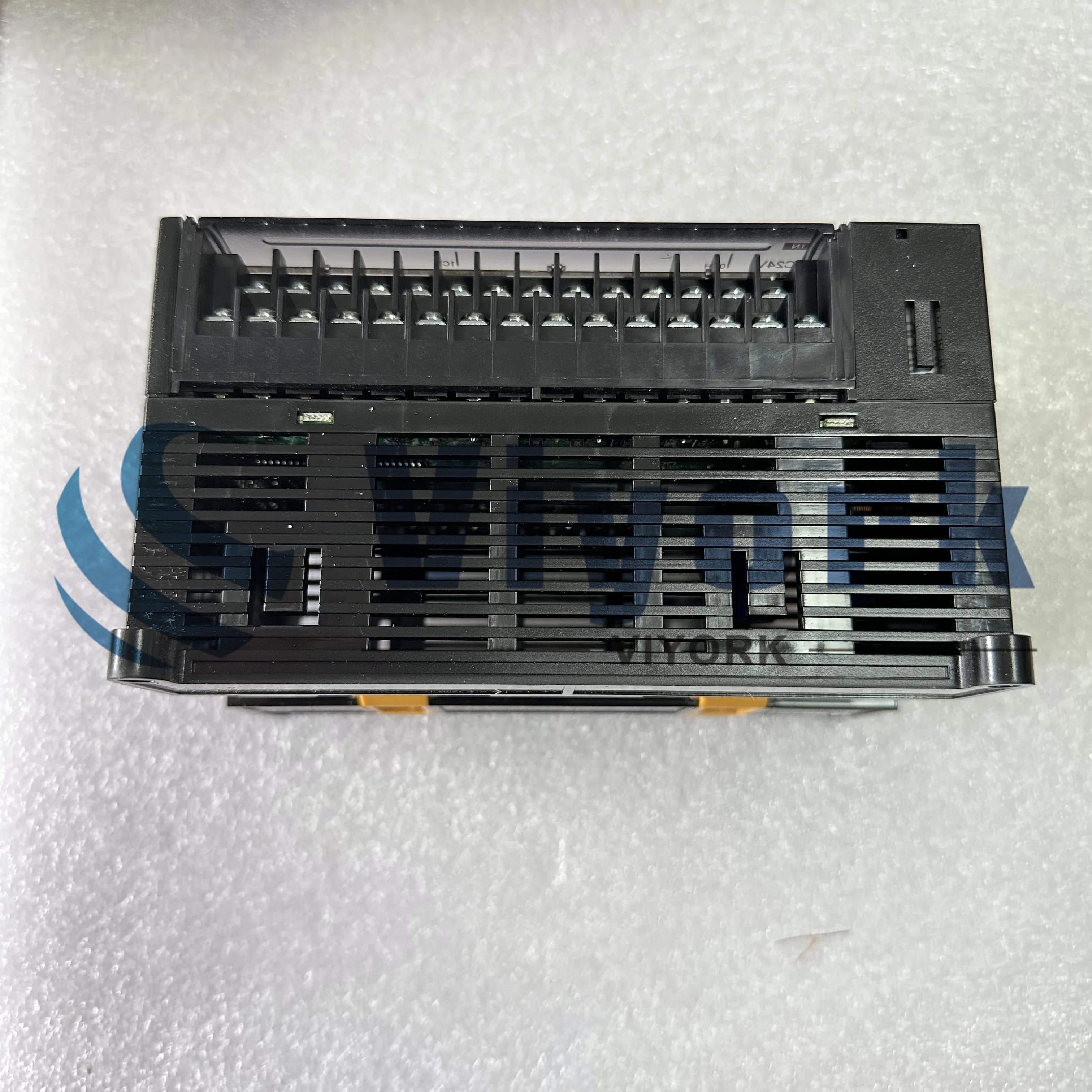 CP1L-EM40DT-D CPU 24IN 16NPN DC ETHERNET NEU