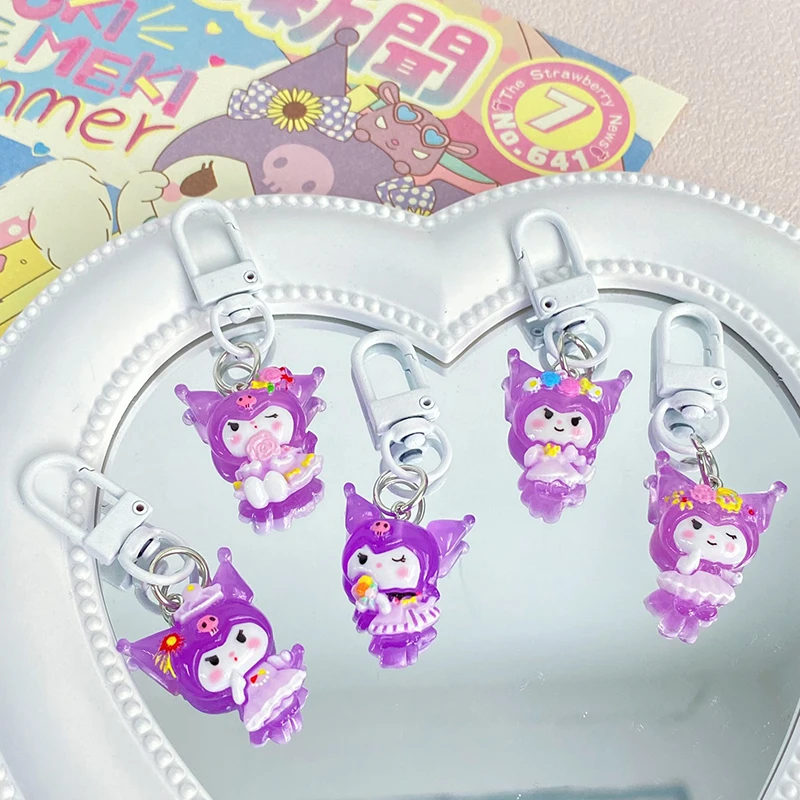 Sanrio Kuromi-Arroz Roxo Luminoso Vestindo Flores Chaveiro, Bonito e Divertido, Estudante Bolsa Pingente, Casal e Namorada Presente