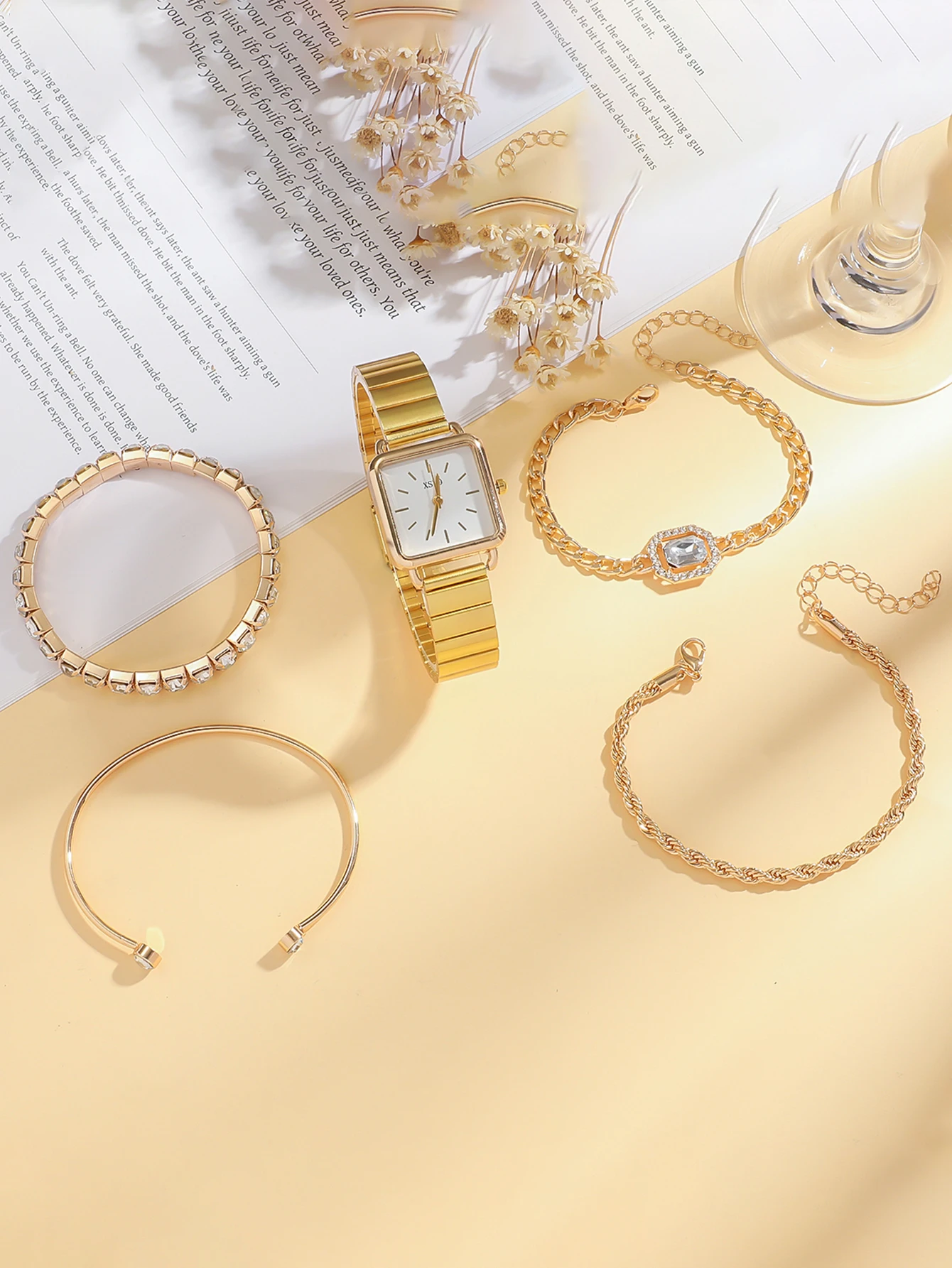 

Роскошный золотой квадратный женский комплект часов, наручные часы с браслетом из нержавеющей стали и стразами, элегантный ювелирный набор для повседневного ношения