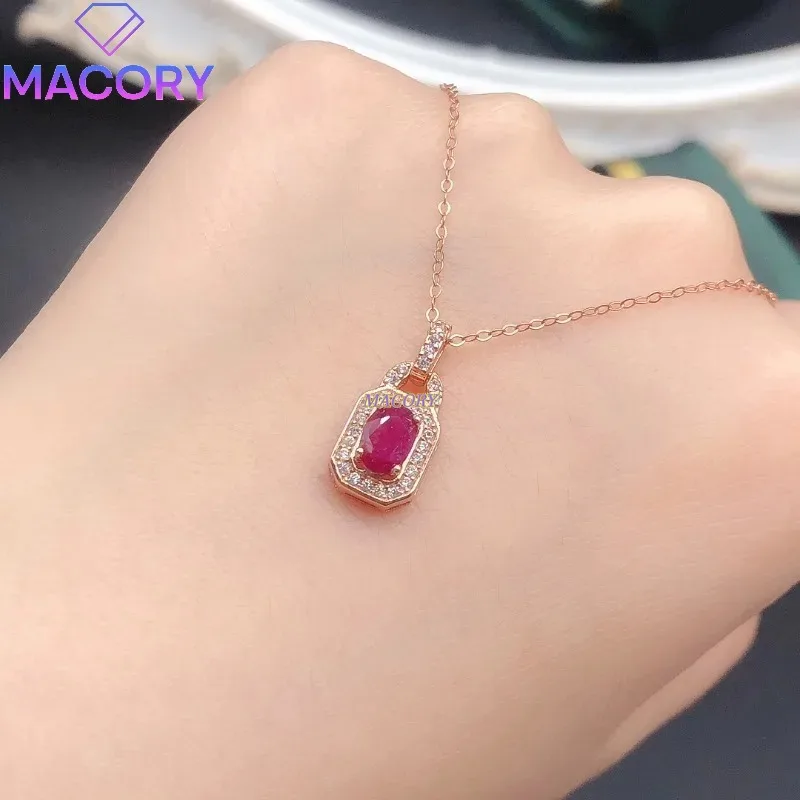 Natural Ruby Pendant Necklace Women's 925 Sterling Silver Fashion Low-key Luxury Simple Suitable for Daily Wear Classic