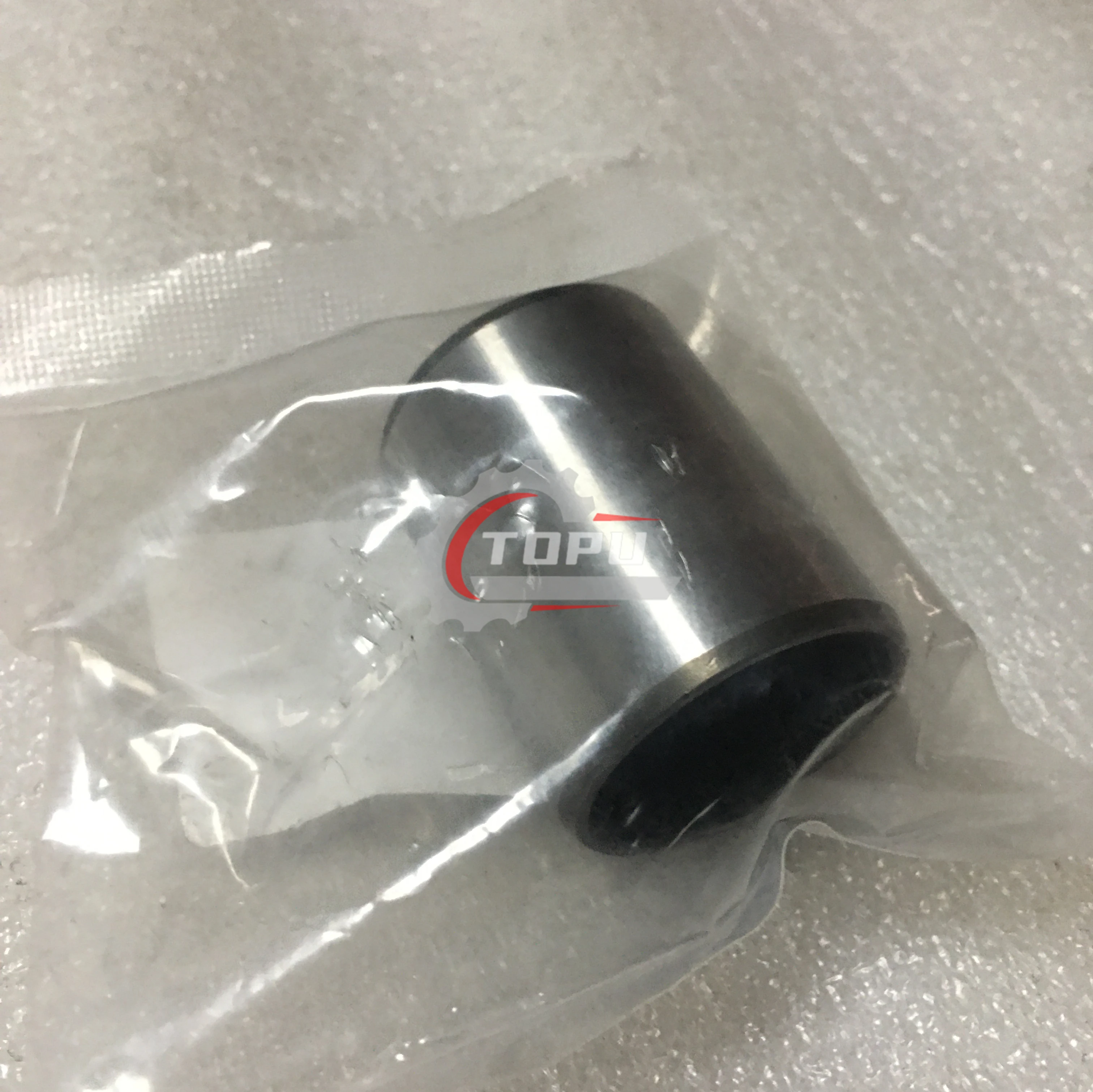 Lower Tilt Cylinder Bushing 6805150 Suitable for Bobcat Loader S130 T140 630 653 730 731 753 773 863