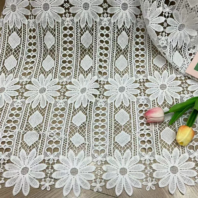 

Hollow diamond pattern water-soluble milk silk lace embroidery fabric, high-quality Nigerian African fabric suitable for wedding