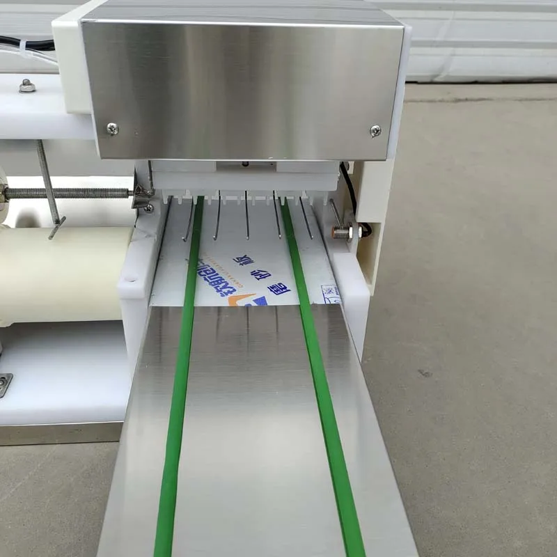 自動肉摩耗マトンストリングマシンビジネスバーベキュー串刺し機肉串刺し機 110v /220v