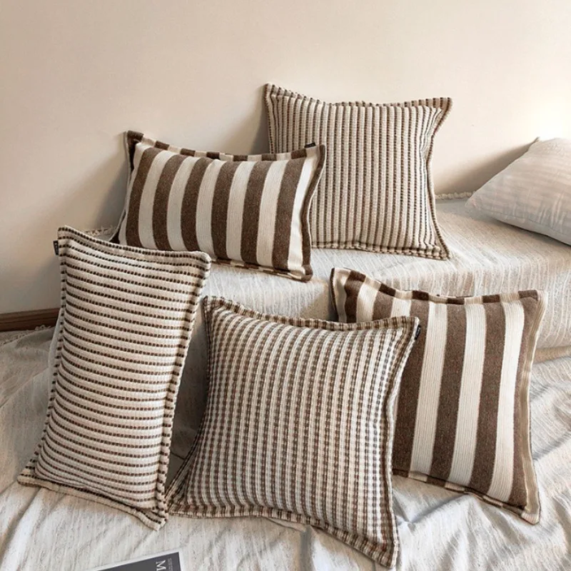 Modern Retro Oat Brown Striped Jacquard Cushion Cover Texture Pillow Covers Decorative Modern Luxury Home Decor Cushion Case