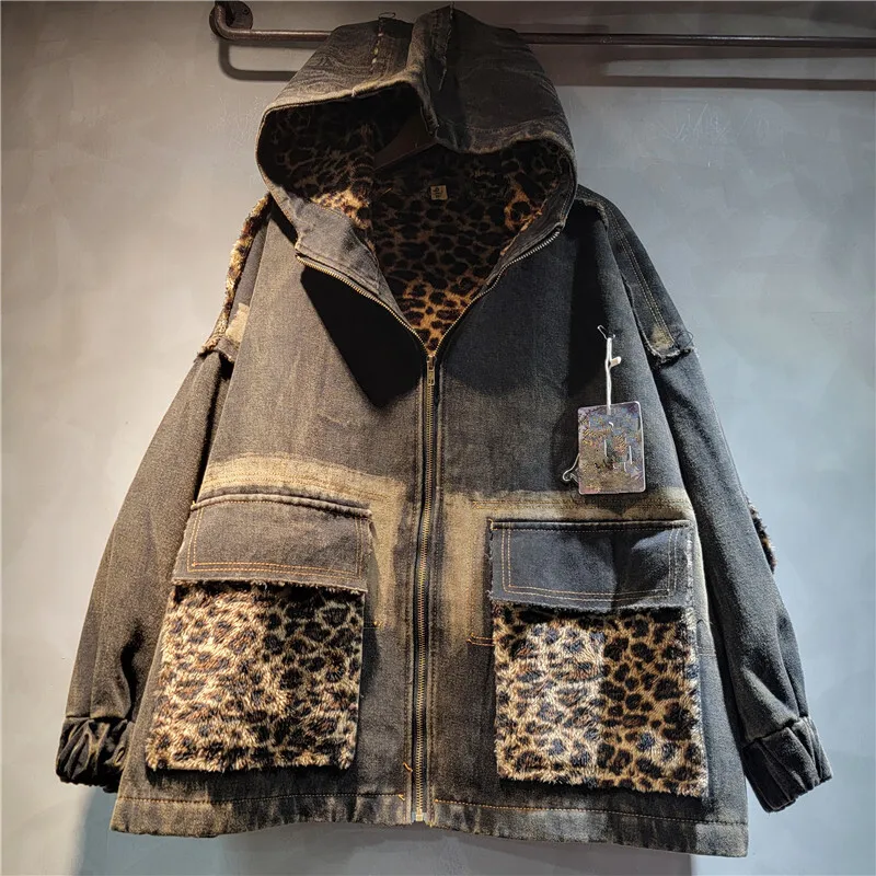 WTHT Trendy New Women's Spliced Leopard Denim Cotton Coat 2024 Winter Fashion Hooded Long Sleeves Loose Jacket Female 1LS383