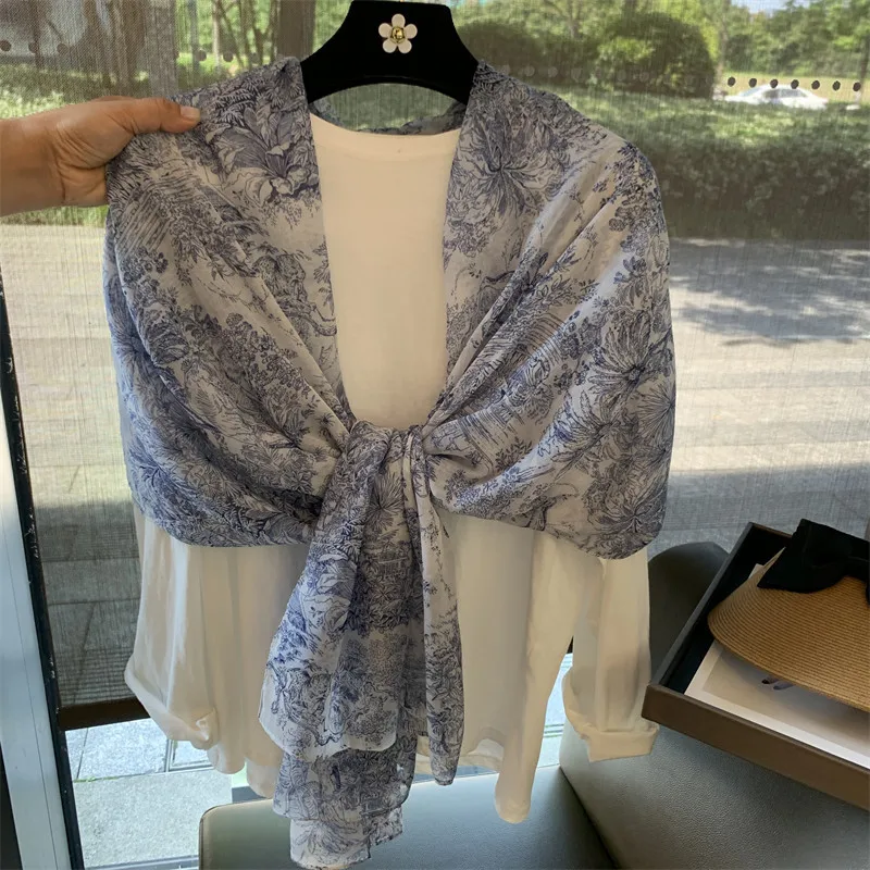 New Fashion Scarf Soft Viscose Shaw Lady Print Blue Tree Sunscreen Shawl Beach Coverups Women Mesh Hijabs Volie Wraps