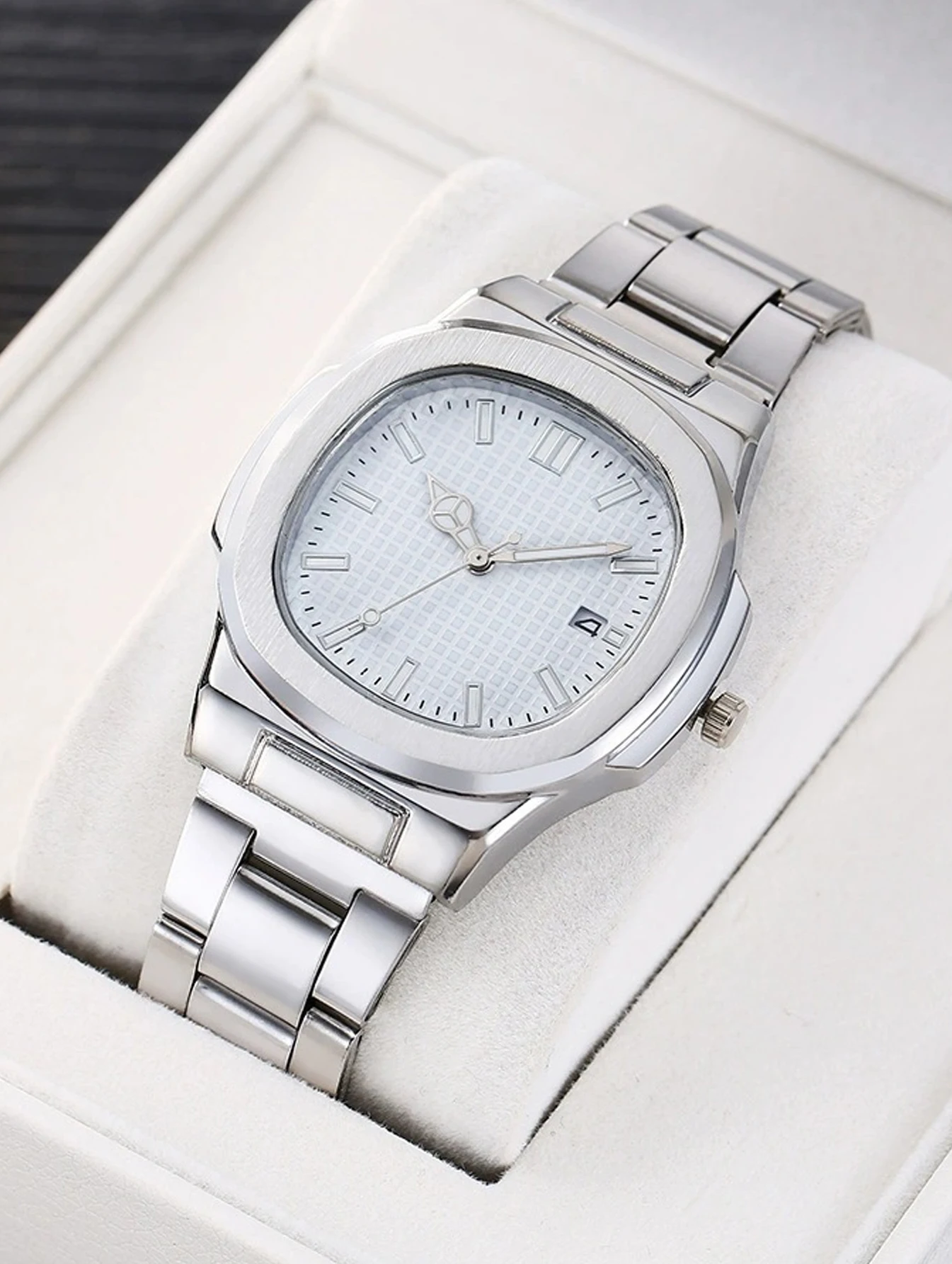 Business Luxury Men Stainless Steel Watch Square Cushion Case Textured Dial Date Window Dress Wrist Watch For Gentlemen