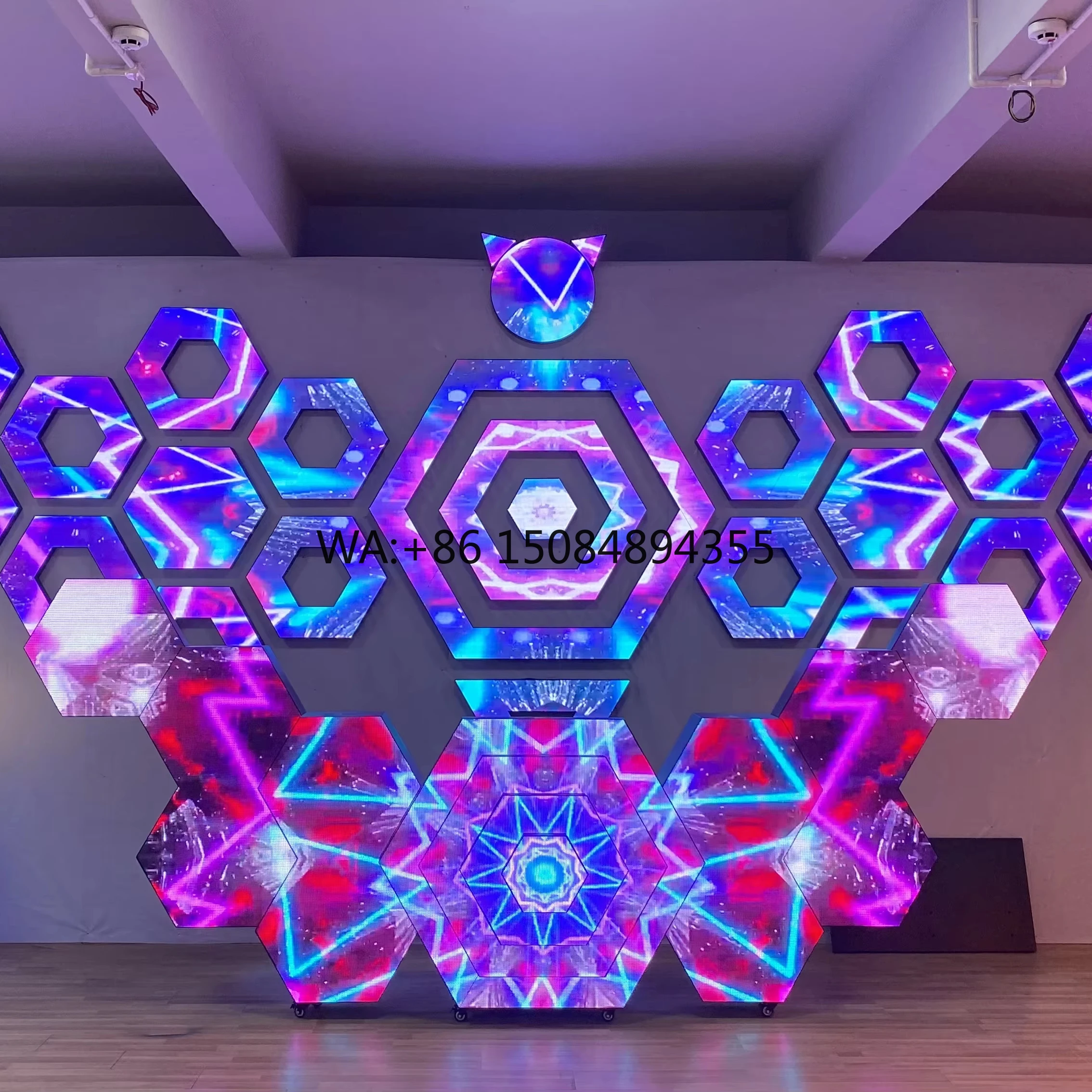 

Indoor P2.5 LED Video DJ Booth Display Screen for Night Club Bar Shopping Mall Rental