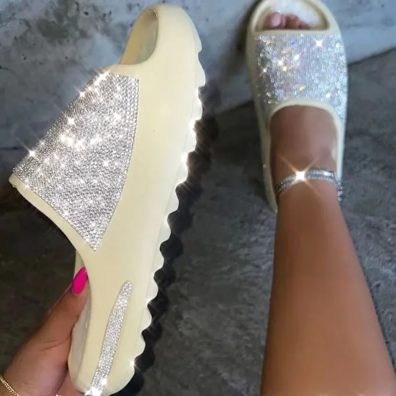 Sandalias antideslizantes con plataforma para mujer, chanclas decorativas con diamantes de imitación, para exteriores y playa, 2024