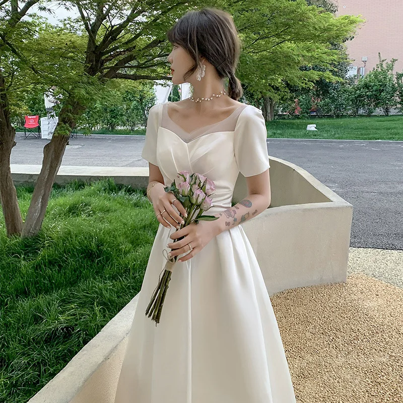 New Minimalist White Wedding Dress