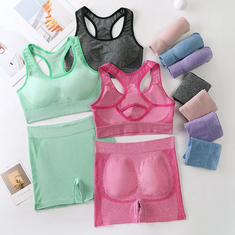

Beautiful back gathering bra shockproof, breathable, sweat-absorbing and comfortable yoga vest set