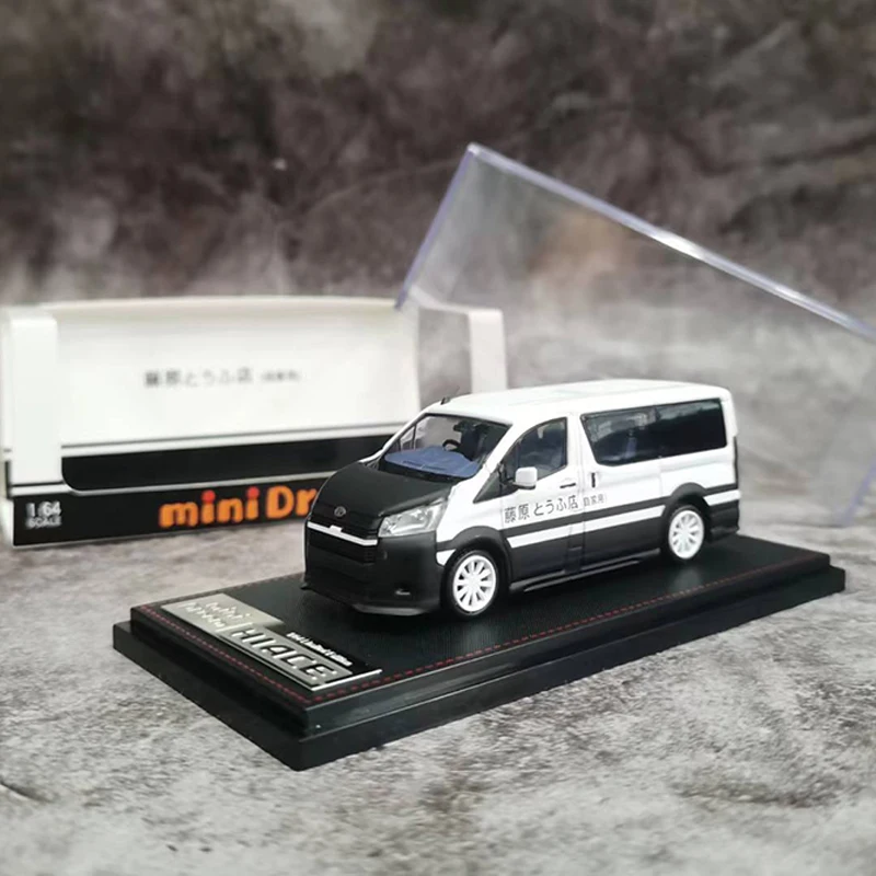 

MiniDream 1:64 Model Car Hiace Ver6.0 H300 Refiting Version Dofu Coating Gifts