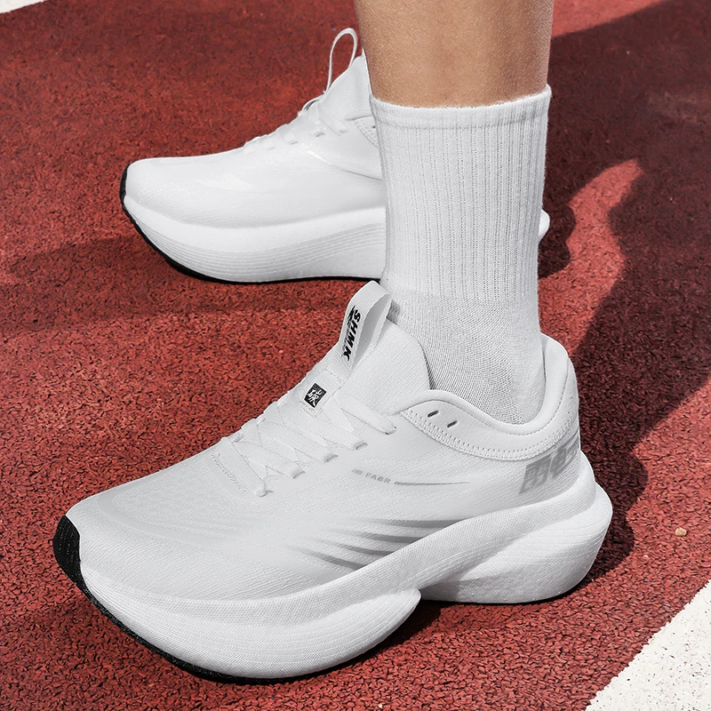 

2026 Men'S Lightweight Marathon Running Shoes Carbon Plate Buffer Sports Shoes Breathable Anti Slip Wear Resistant Men'S Shoes