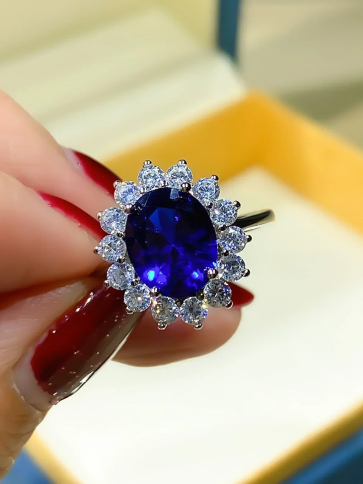 Fashion Daifei Style Red Treasure Ring 925 Sterling Silver Colored Treasure Pigeon Egg Red Corundum Wedding Jewelry Wholesale