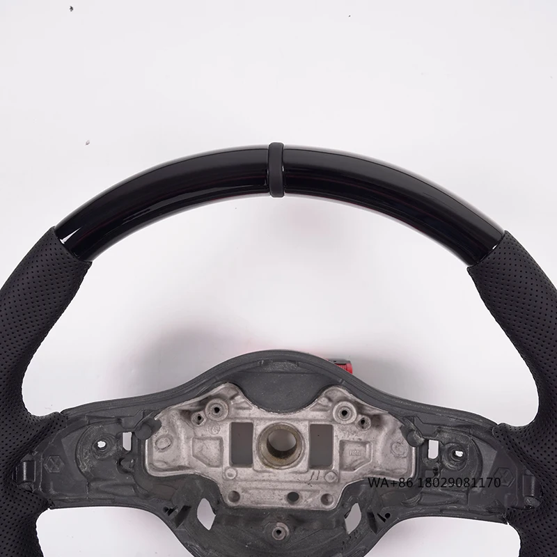 مناسبة لـ - عجلة قيادة كربونية فاخرة مسطحة القاع من الفئة S لـ W221/W222، جريئة وأنيقة. #3