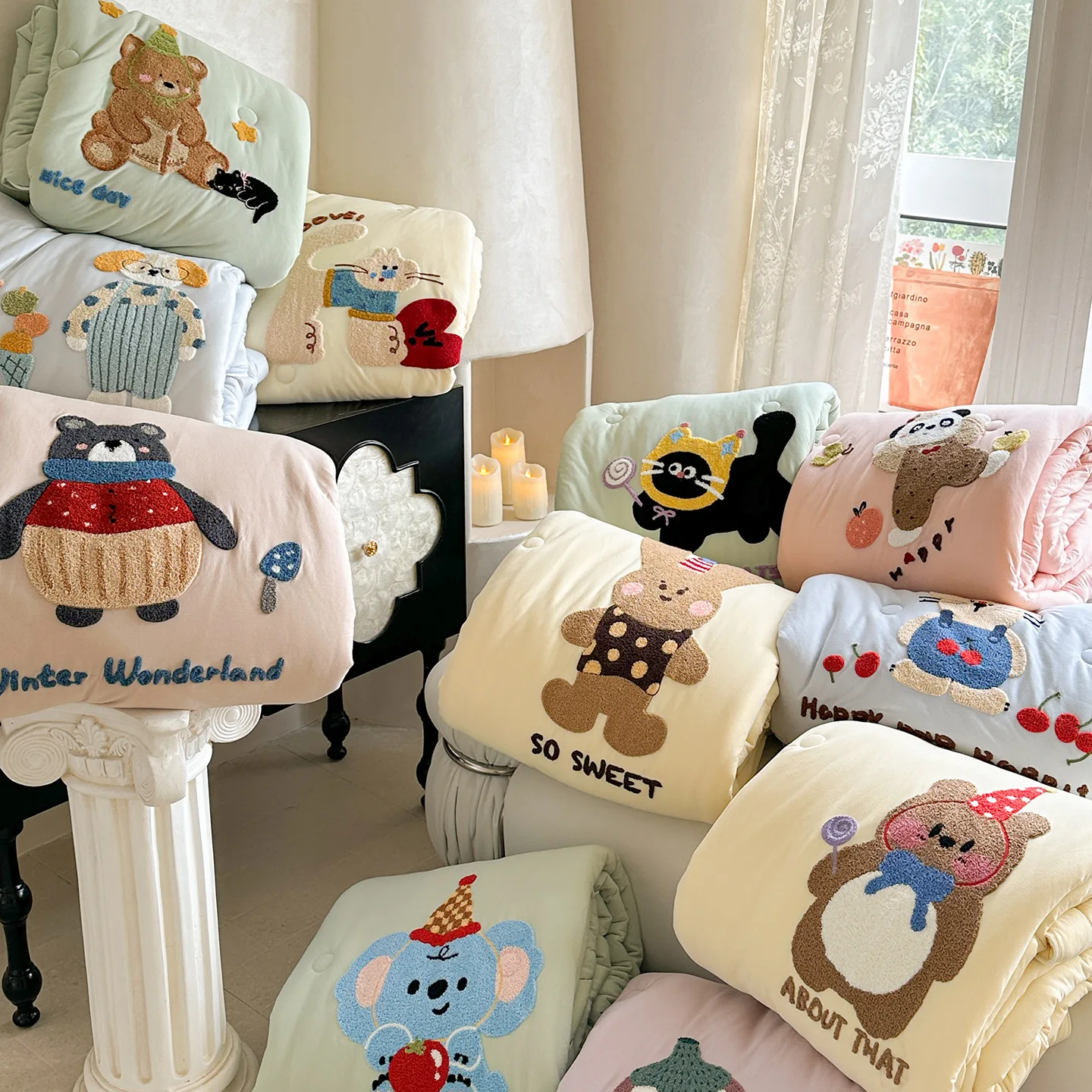 

Cartoon Applique Kids Thick Quilt, Solid Color Terry Embroidery Knitted Cotton Duvet, All-Season Warm Comforter for Children