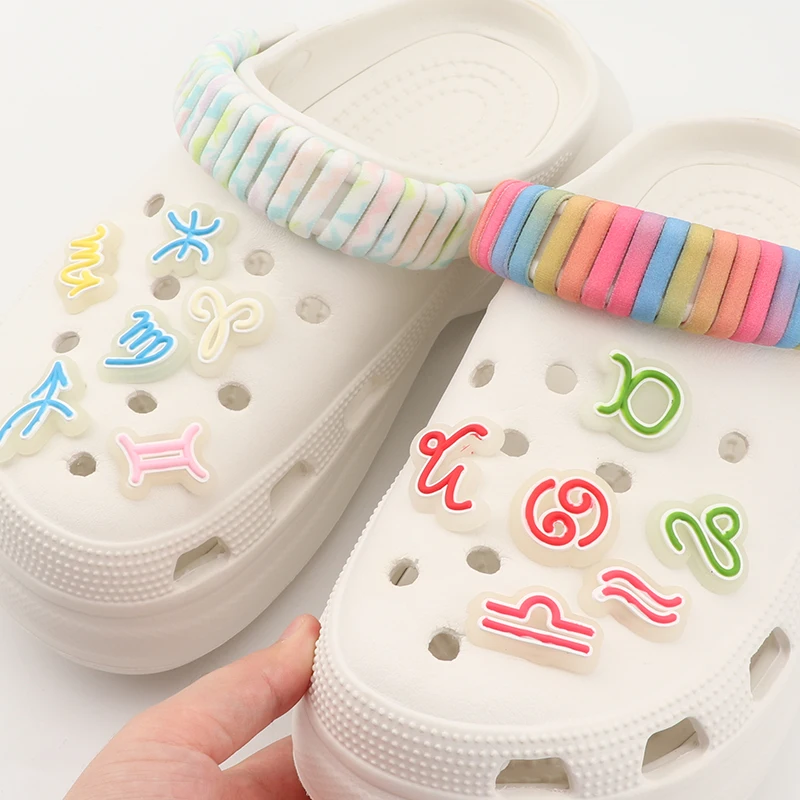 Luminous Shoe Charms Set for Clog Sandals Decoration DIY Glow in The Dark Shoes Charm Pins for Men Women Kids 1PCS