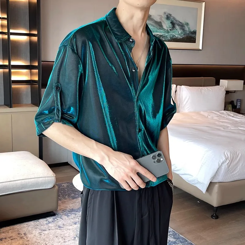 

Summer Men's ort Sve irt Metal Sensation Reflective Glossy Stand Fit Youth Faion Sunscreen Treaent Casual irt