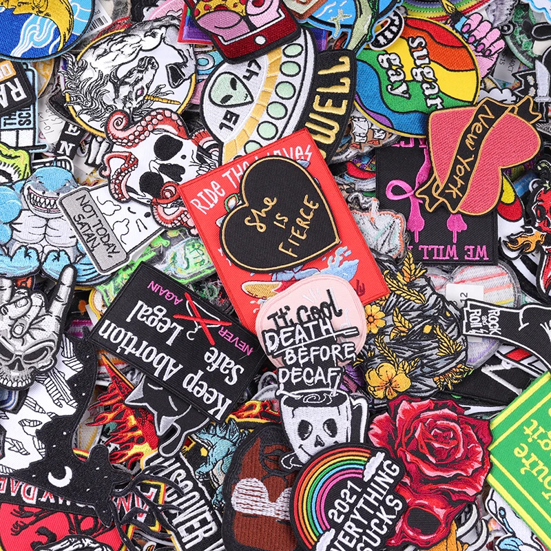 10/20/30/40/50PCS Random Send Punk Embroidery Patch Iron On Patches Rock Skull Embroidered Patches Personality Stickers Decorat