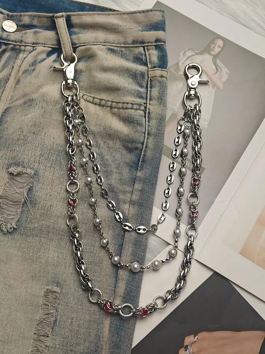 Y2K Gothic Dreischichtige Hosenkette, Edelstahl Perle Roter Strass, Unisex Geldbörsenkette Süßes Cooles Street-Accessoire – Detail 4