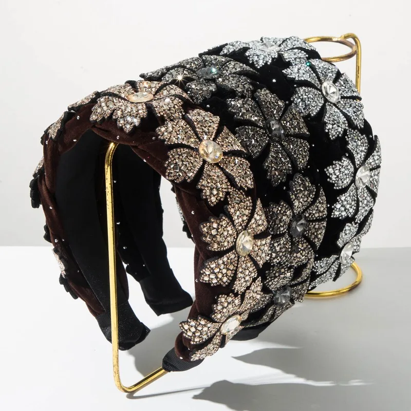 

1pcs Velvet Woven Flower and Diamond-encrusted Headband, Elegant and Stylish for Banquets, Wide-brimmed Headband Hair Accessory
