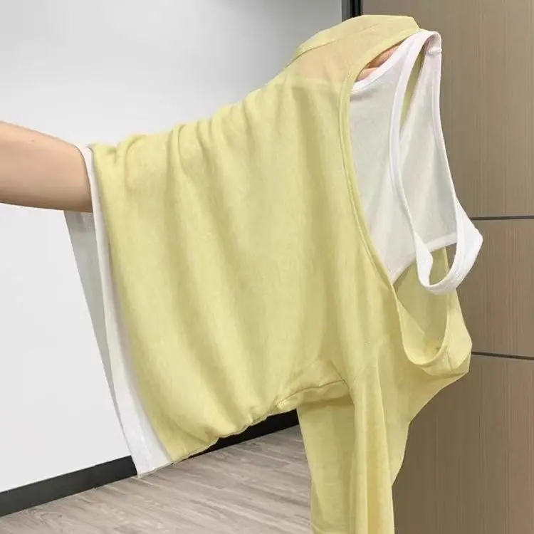 Fake Two-piece Contrasting Long-sleeved T-shirt 2025 Spring Slim Inner Vest Top Beautiful Base Top