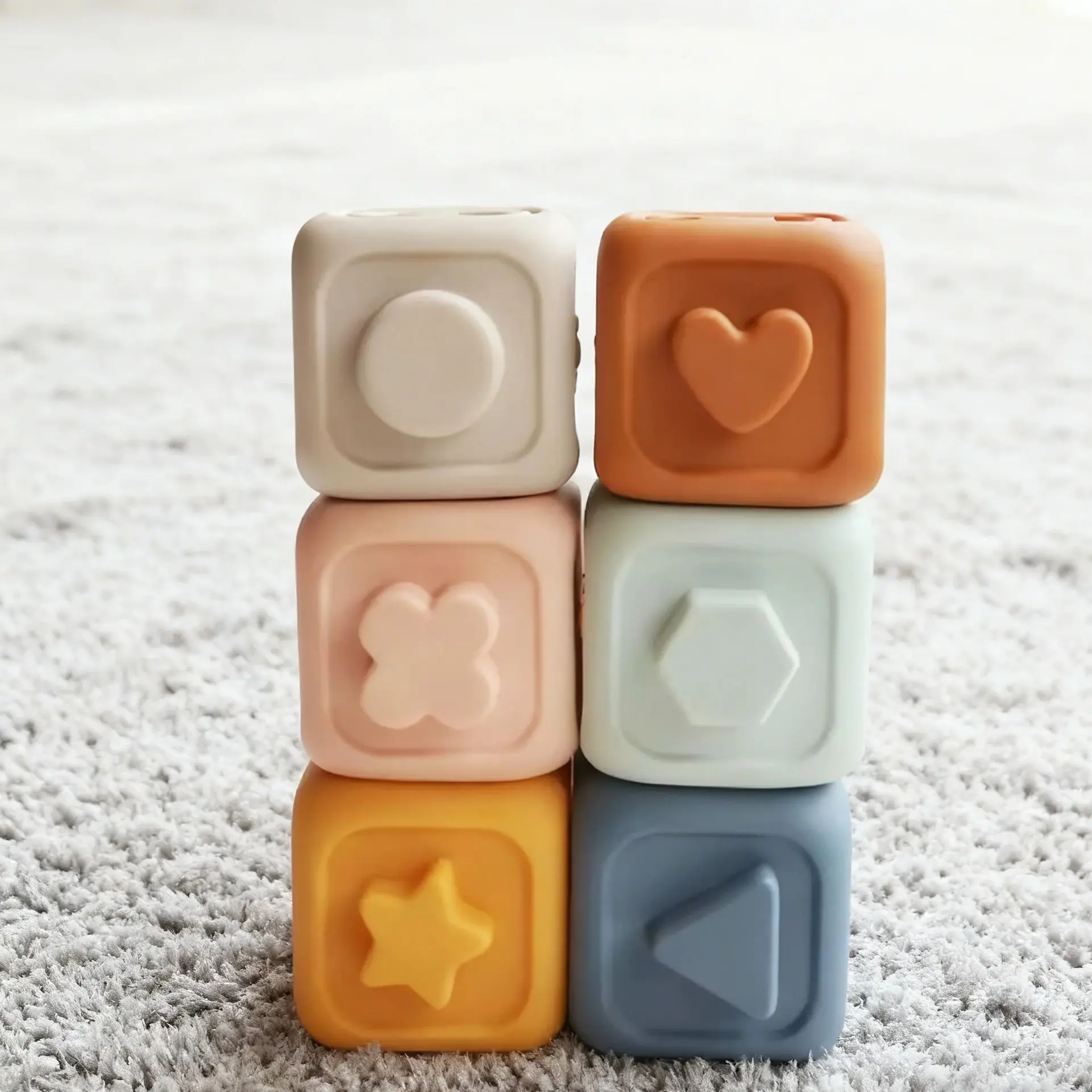 บล็อกซิลิโคนสำหรับเด็ก ของเล่นมอนเตสซอรี่สำหรับเด็กวัยเตาะแตะ ของเล่นเสริมพัฒนาการ ของเล่นเขย่ามือ ของเล่นเสริมทักษะการเรียนรู้สำหรับเด็กหญิงและเด็กชาย