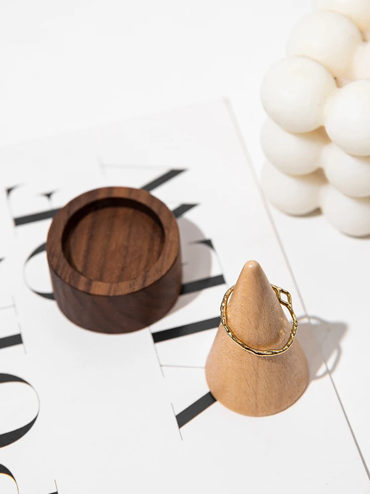 Walnut Wood Jewelry Storage Display, Ring Rack, Creative Counter, Window Display Props, Desktop Decoration, New Style