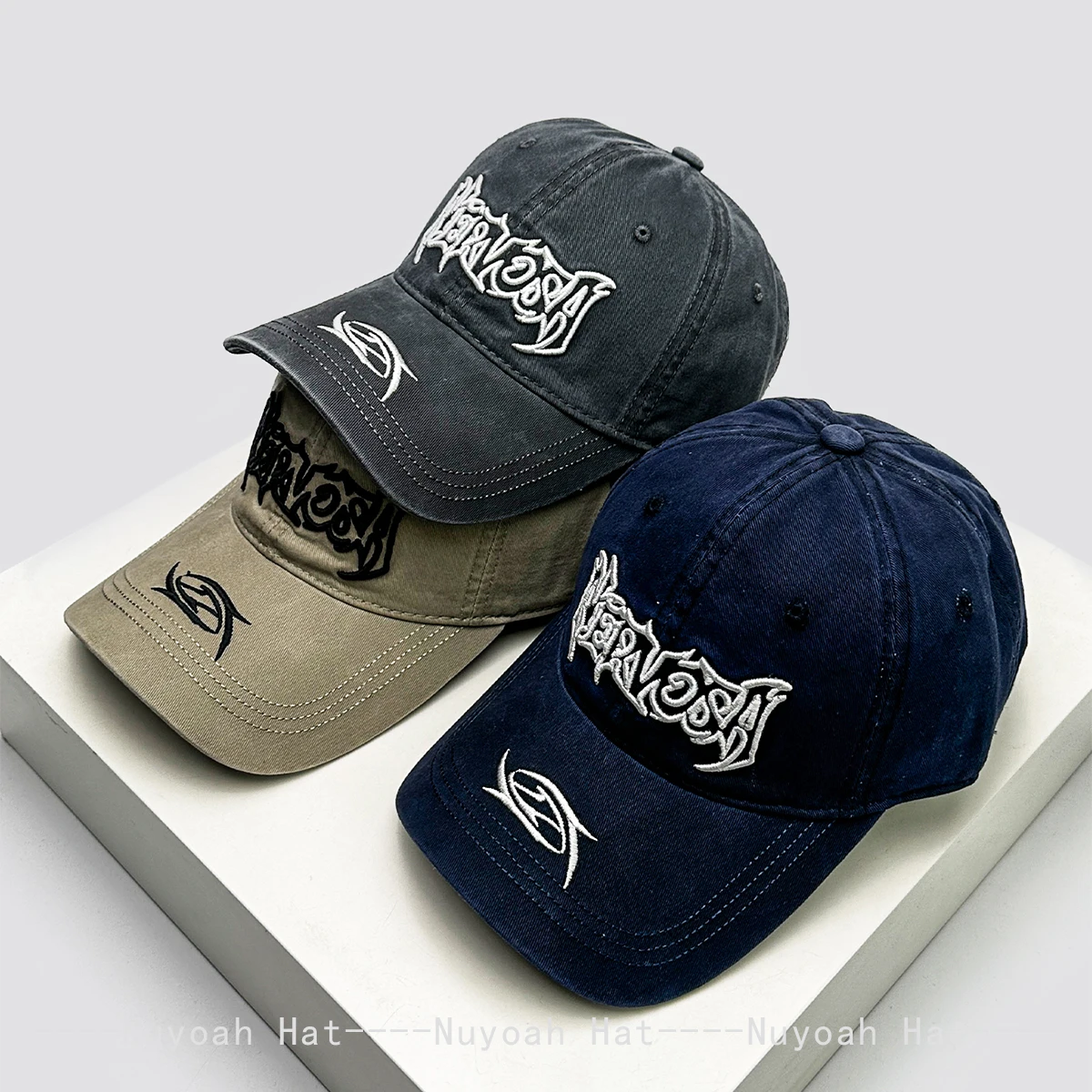 

New Men Women Dark Style Embroidered Letters Baseball Hats Sunshade Personal Versatile Street Peaked Caps Retro Fashion Hip-hop